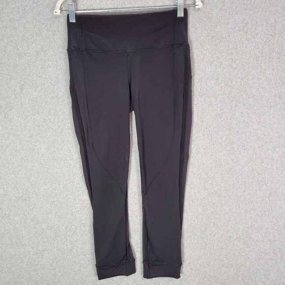 Lululemon Women Activewear Pants 6 Black Hit It Leggings Cropped 22" Inseam - Picture 1 of 9